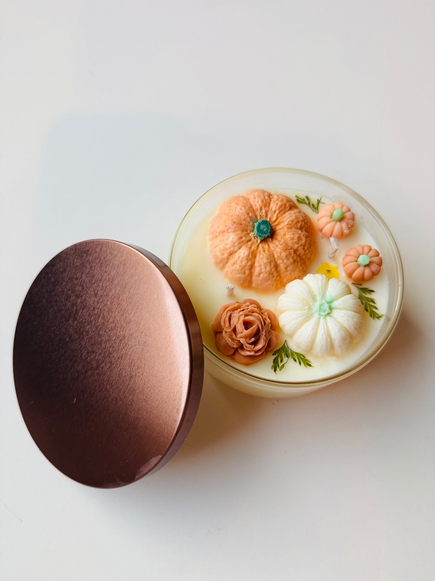 8oz Soy Wax Pumpkin Round Candle