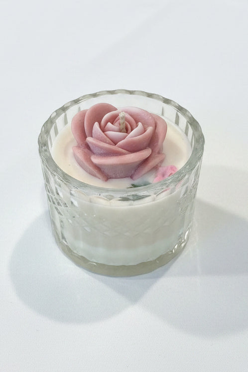 7 oz Violet Saffron Flower Candle