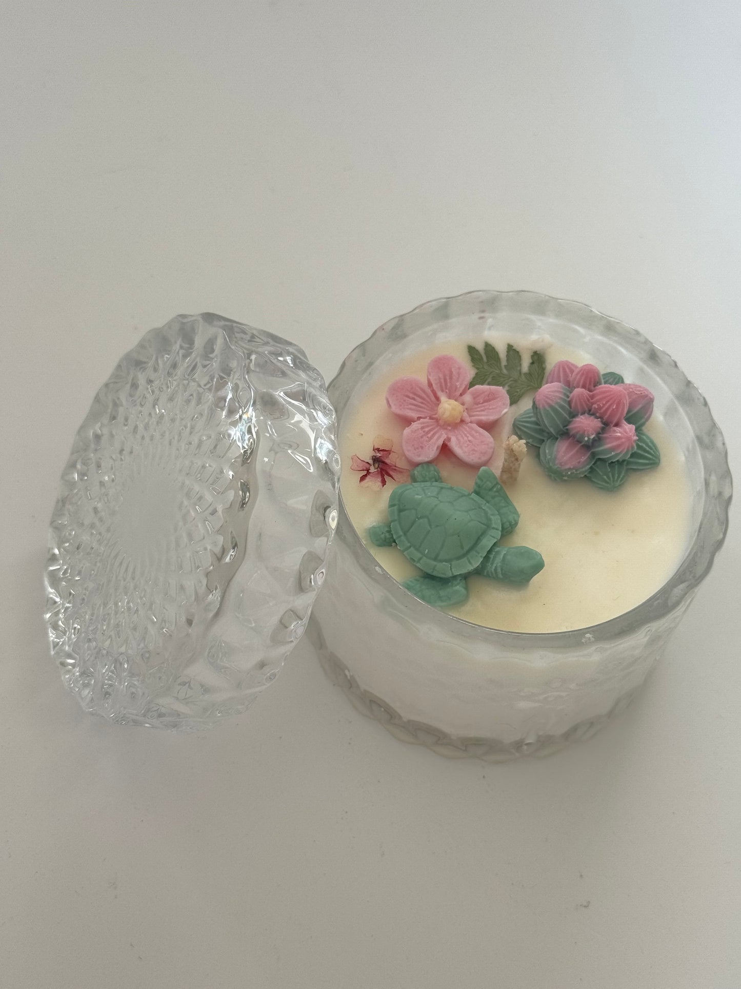 Red Berry Lavender Turtle Candle