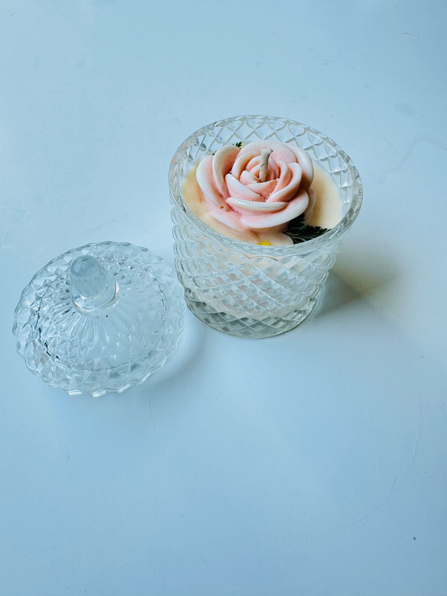 7oz Peach Nectar Flower Candle