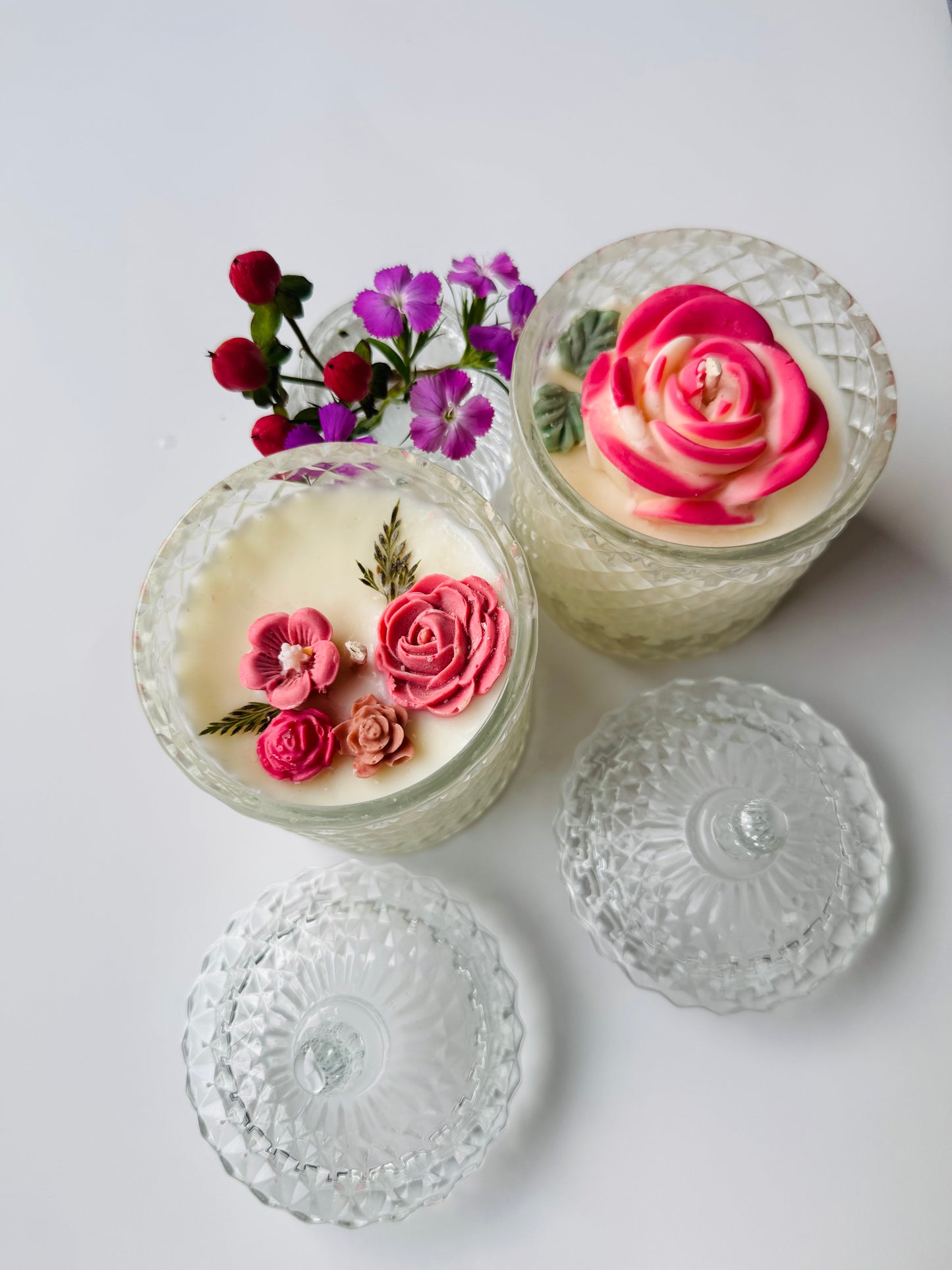 7 oz Soy Candle With Pink & Red Flowers