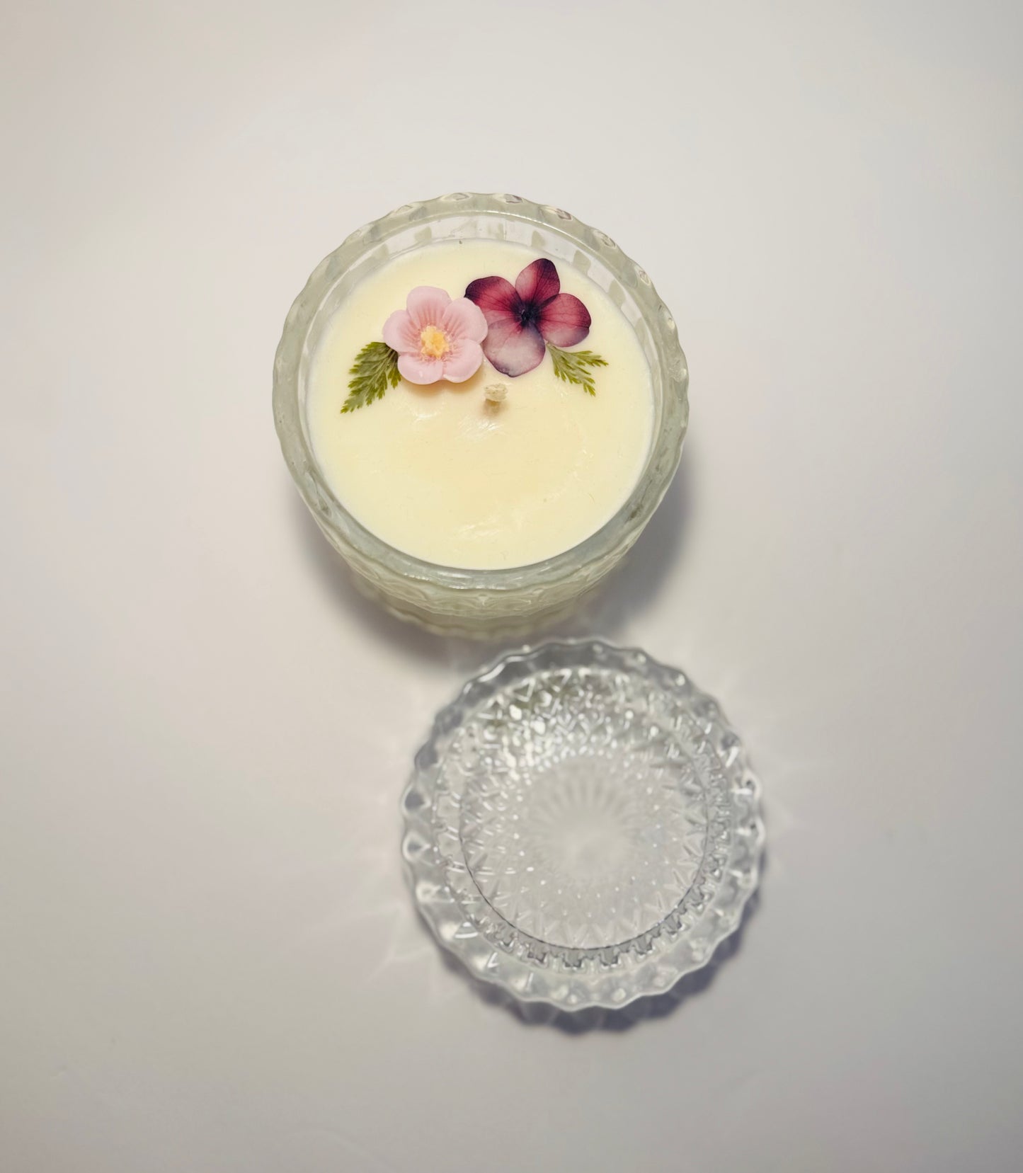 7oz Soy Wax Purple Flower Candle