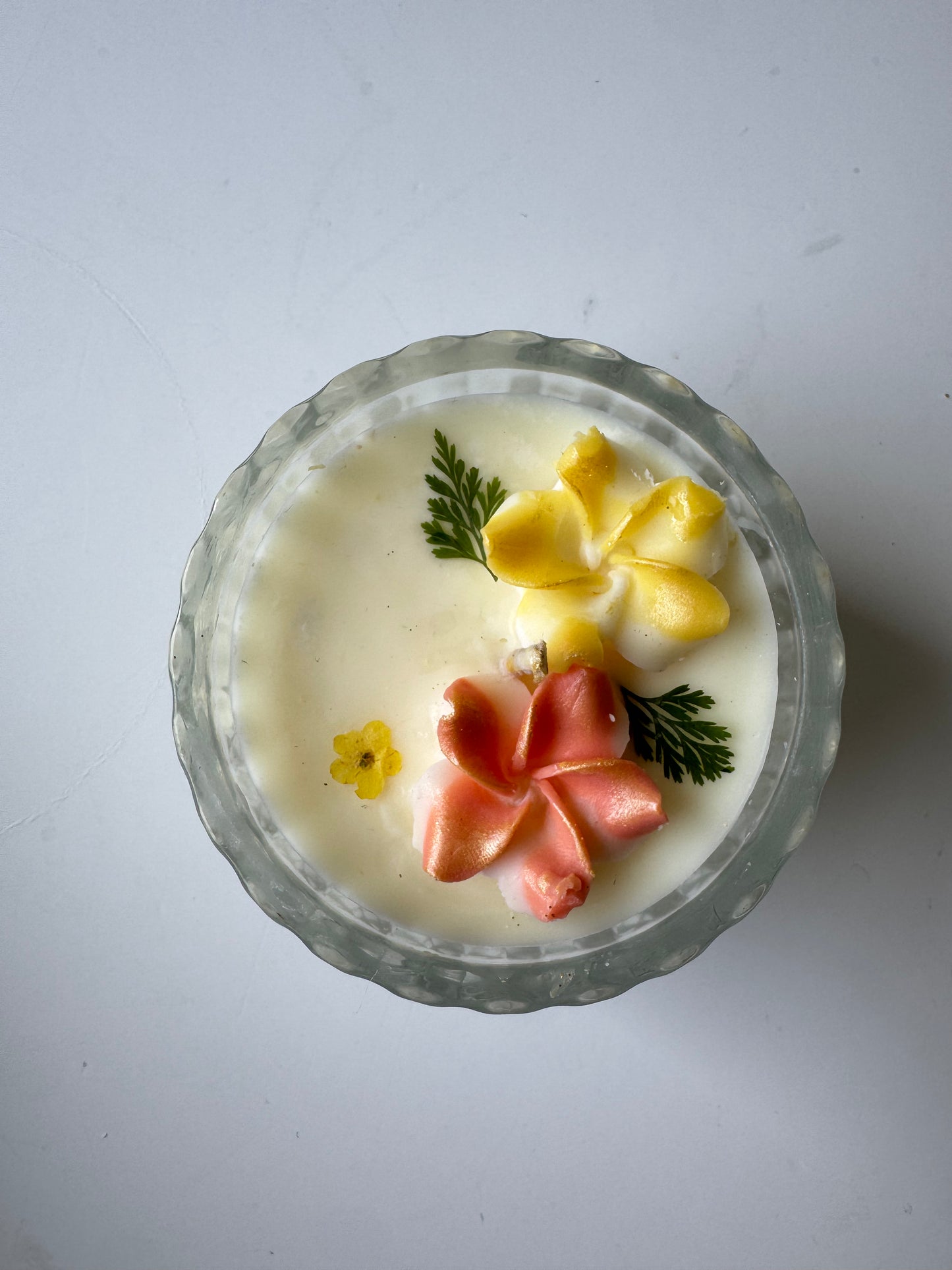 7oz Aloha Plumeria Candle