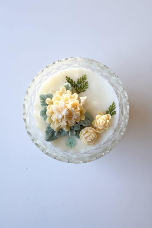 7oz Jasmine Flower Candle